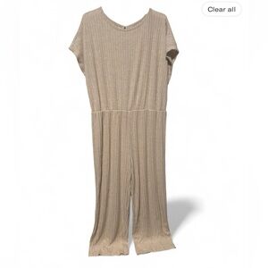 No brand Women’s Cream Ribbed Jumpsuit PTP 27’’ Inseams 31’’